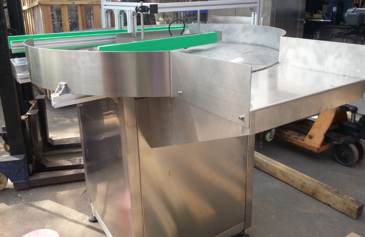 bottle unscrambler machines şüşə açan təchizat.jpg