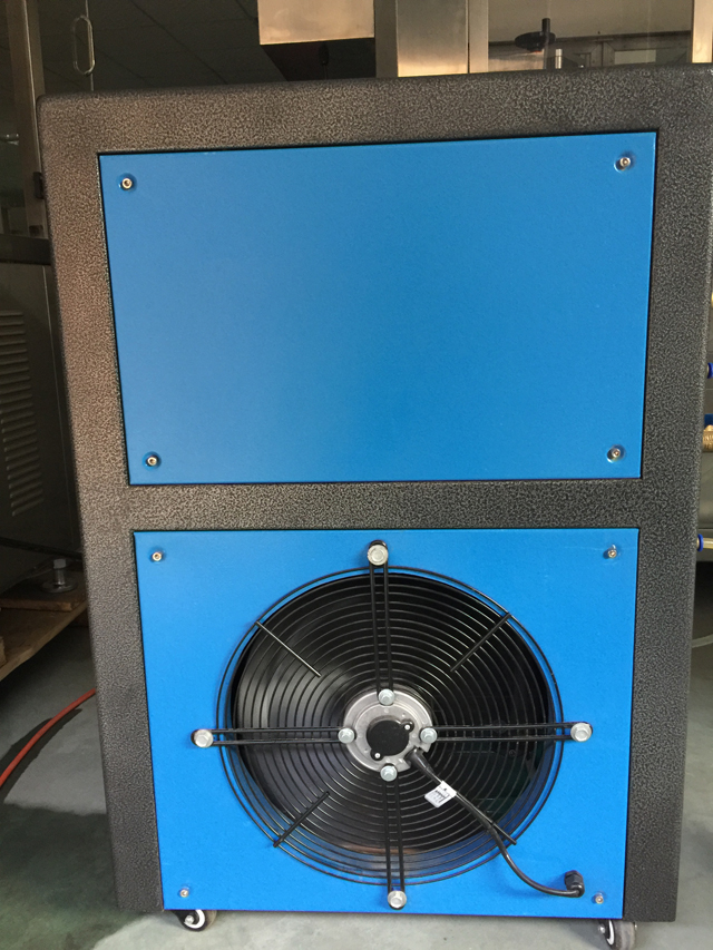 boruların doldurulması üçün soyuducu möhürləmə machineryu.jpg