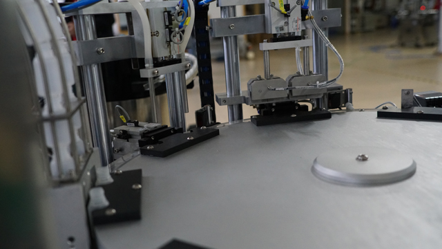 doldurma ucluqları yaxın shot.jpg