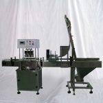 Qida Sənayesində Şüşə Kavanoz üçün Avtomatik Xətti Vakuum Qapaq Maşını