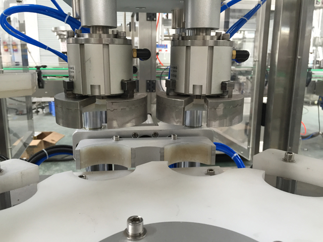 Vakuum qapaq maşını.jpg