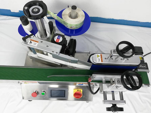 Stolüstü etiketləyici