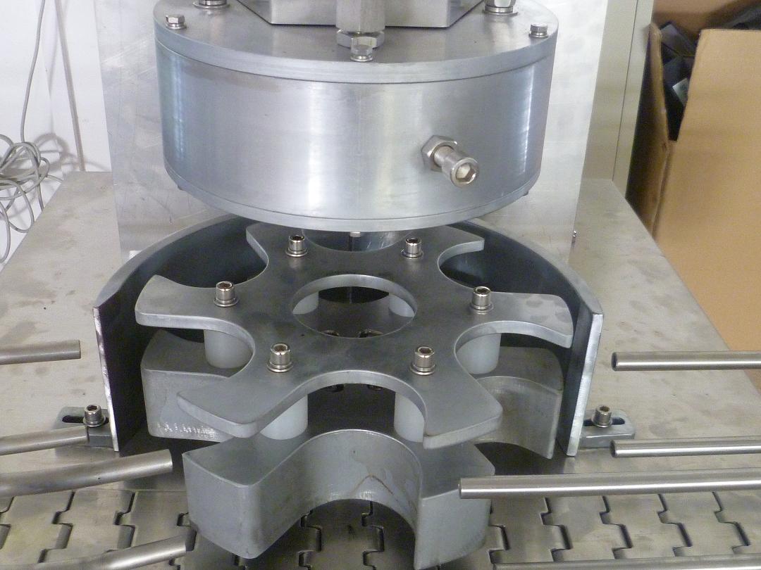 vakuum qapaq maşını fırlanan başlıq.JPG