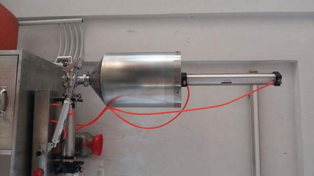 doldurma maşını üçün pnevmatik hissə.jpg