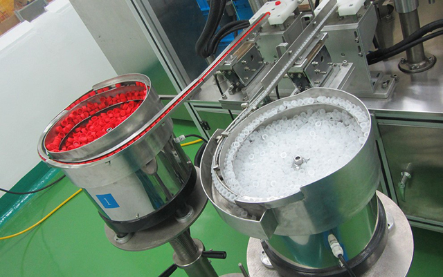 qapaqlar qidalanma qabı.jpg