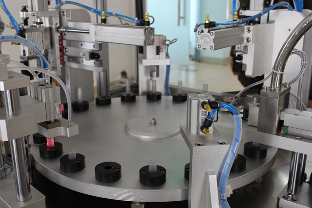 doldurma presləmə maşını avtomatik.jpg