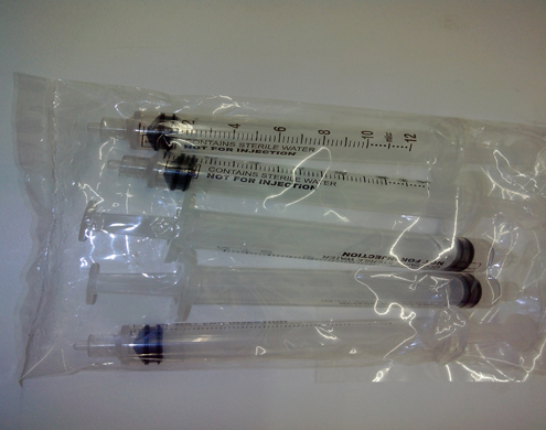 syringes şpris doldurma closer.jpg