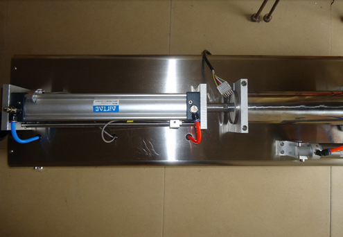 good quality liquid filling machines doldurma maşını üçün silindr.jpg