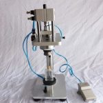 Yarı Avtomatik Pnevmatik Masaüstü Ətir Şüşə Butulkalarını Bükmə Maşını