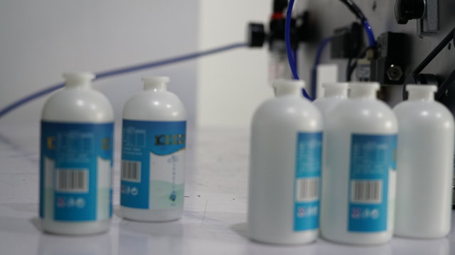 etiketləmə avadanlığı.jpg