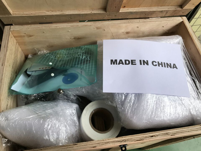 wooden case packaging for labeling machine etiketləmə maşınları üçün taxta qutu qablaşdırma.jpg