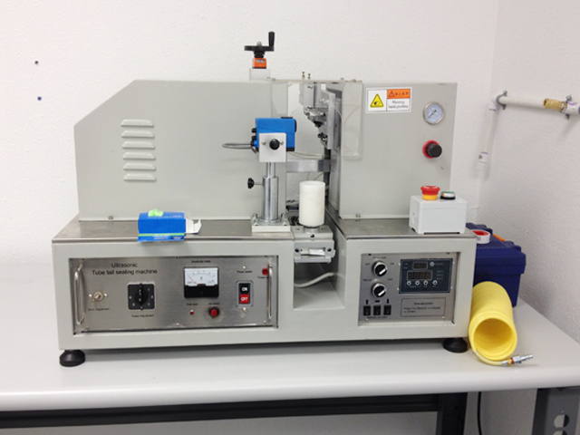 ultrasəs möhürləyici avadanlıq.jpg