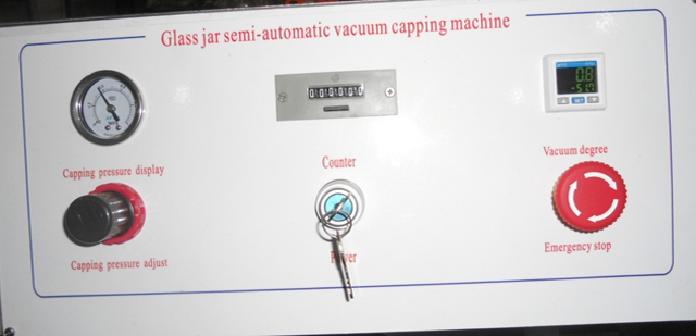control panel from vacuum capping machines vakuum qapaq maşınlarının paneli.jpg