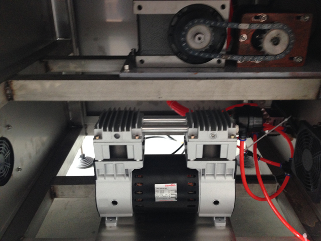 vacuum pump part from vacuum capping machine vakuum nasos tankı.jpg