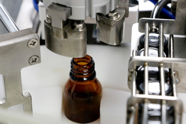 yağ şüşələri doldurma maşını masa üstü.jpg