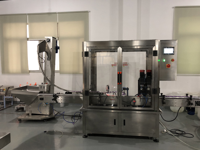 kosmetik qablar capper.JPG